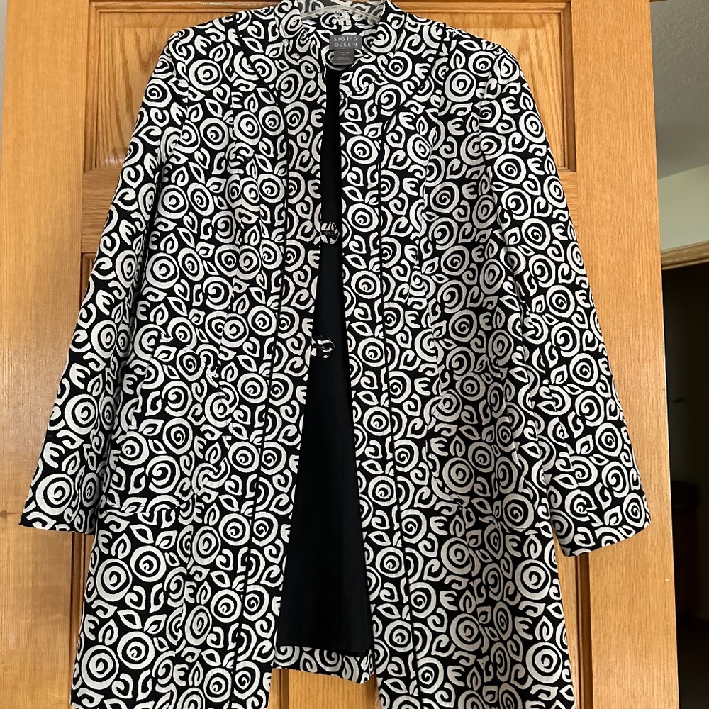 Sigurd Olson Vintage jacket. Black and white.